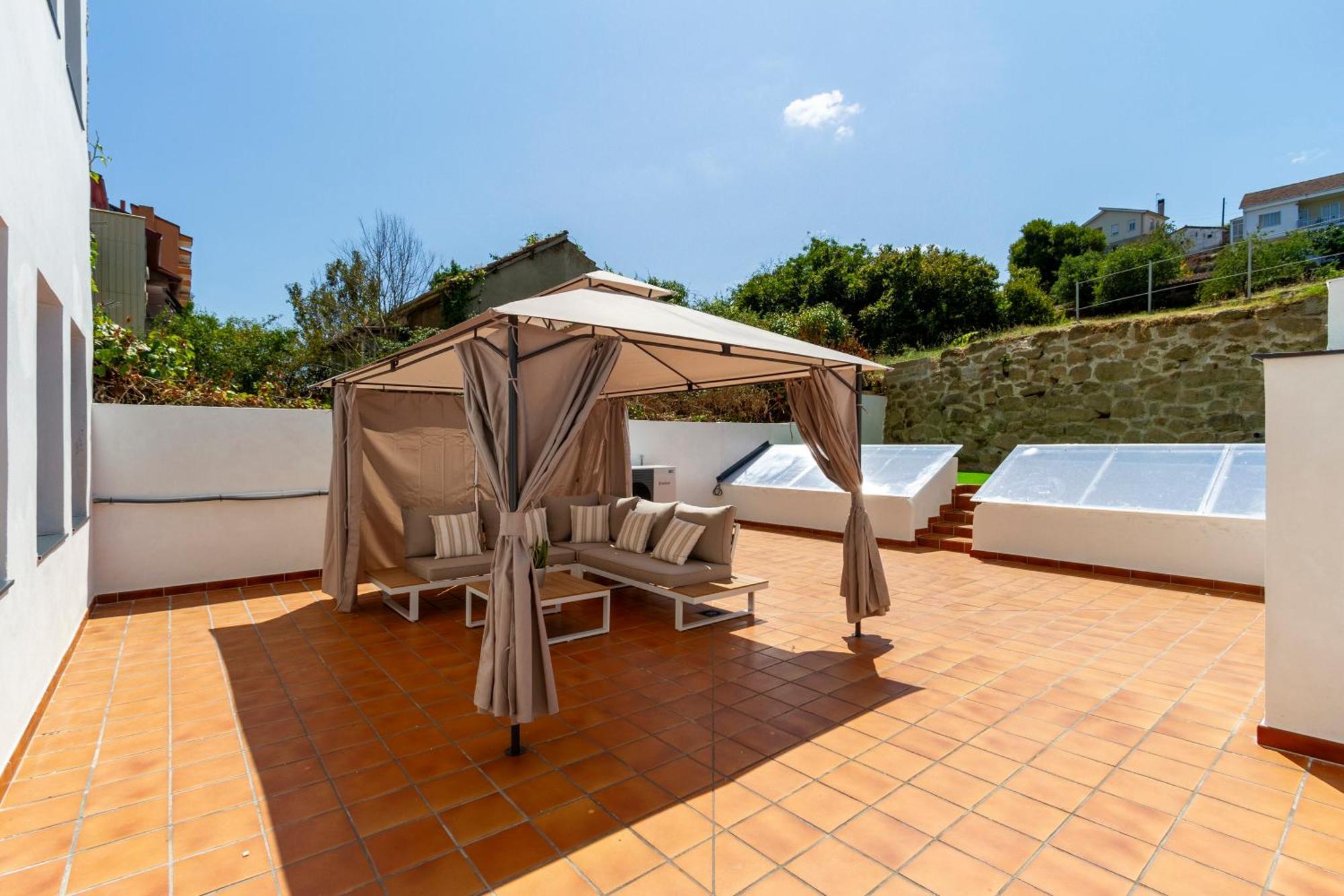 Urbanfive Apartamentos Ourense Centro エクステリア 写真