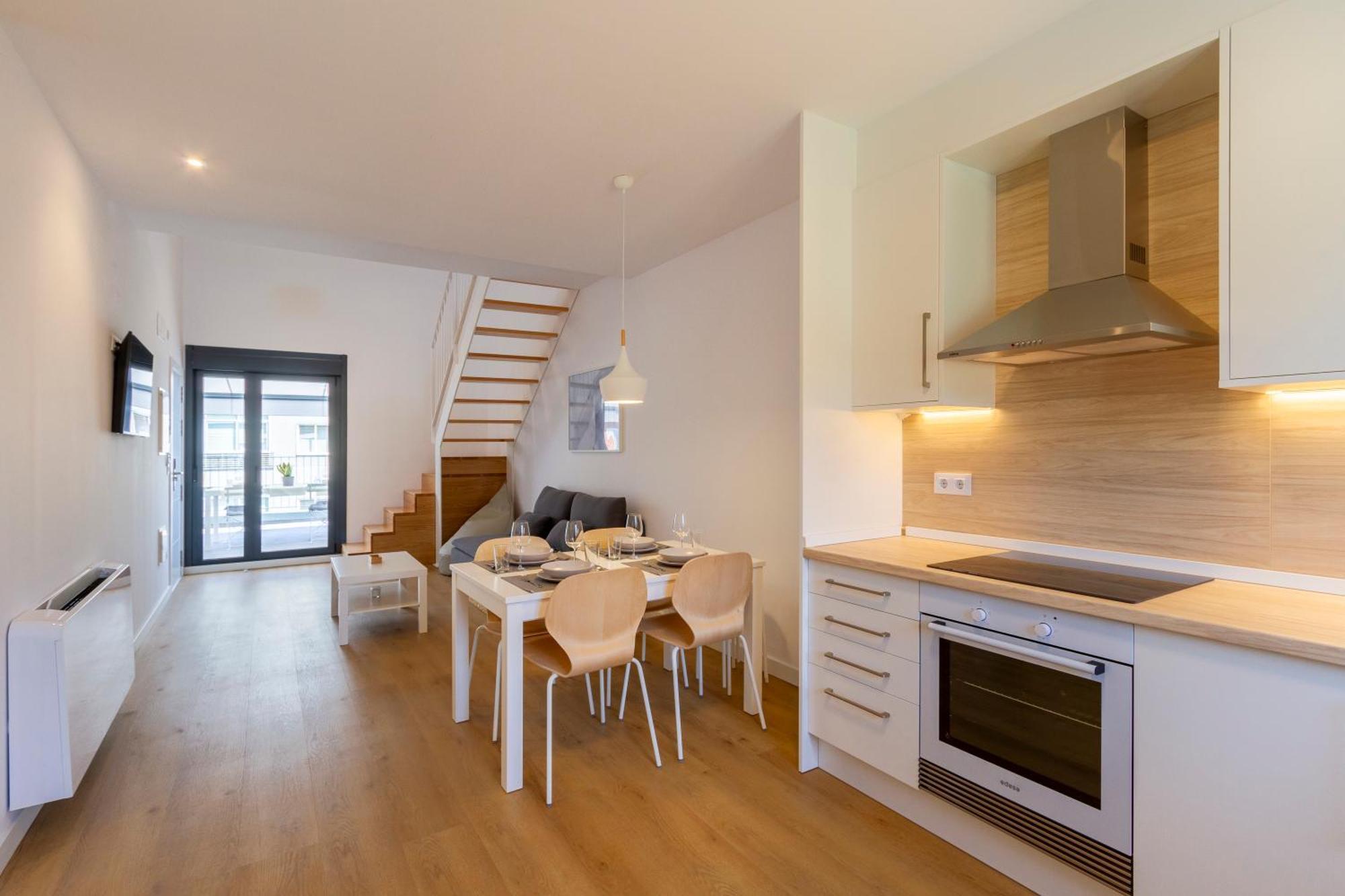 Urbanfive Apartamentos Ourense Centro エクステリア 写真