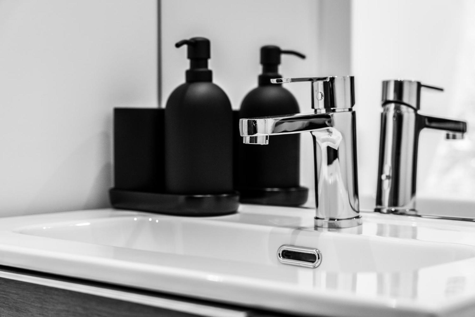 Urbanfive Apartamentos Ourense Centro エクステリア 写真