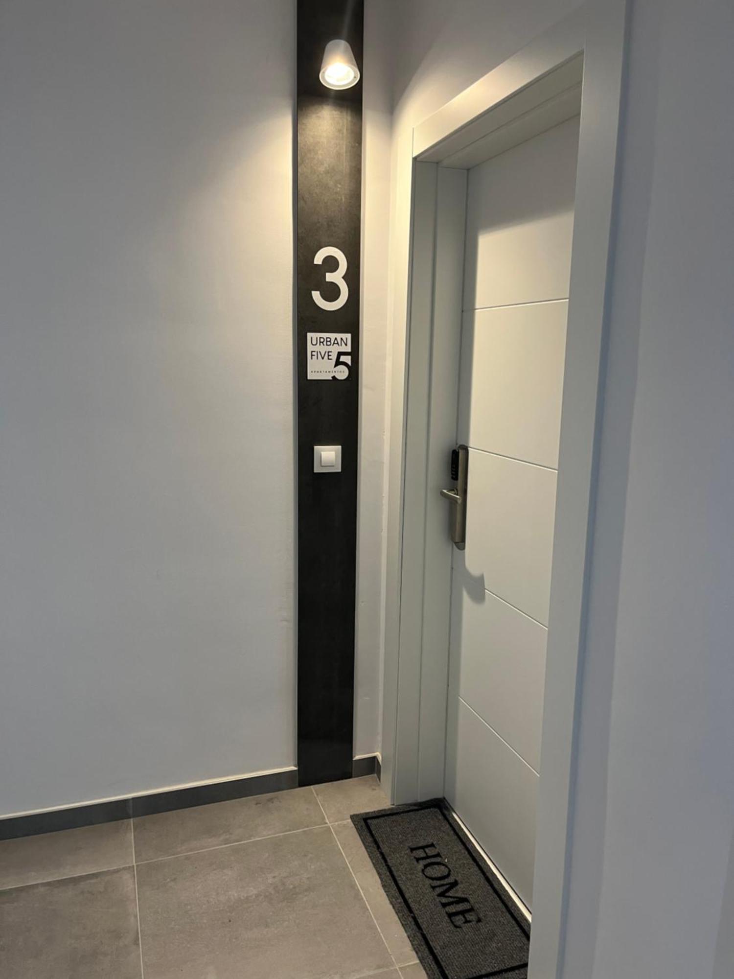 Urbanfive Apartamentos Ourense Centro エクステリア 写真